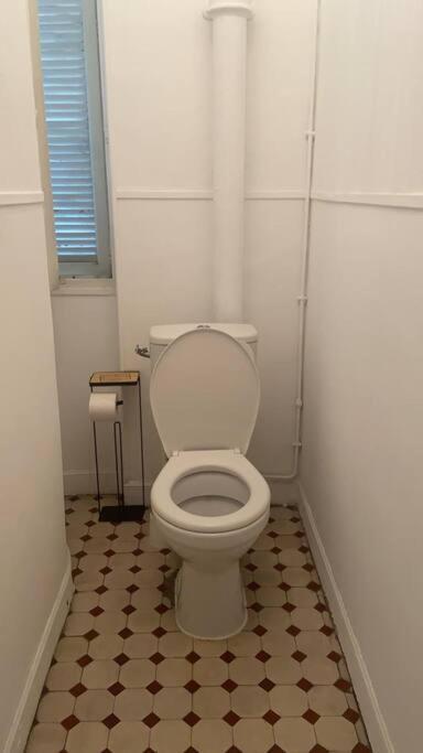Amazing 2-Bedroom Apartment In Nice Near The Beach Zewnętrze zdjęcie